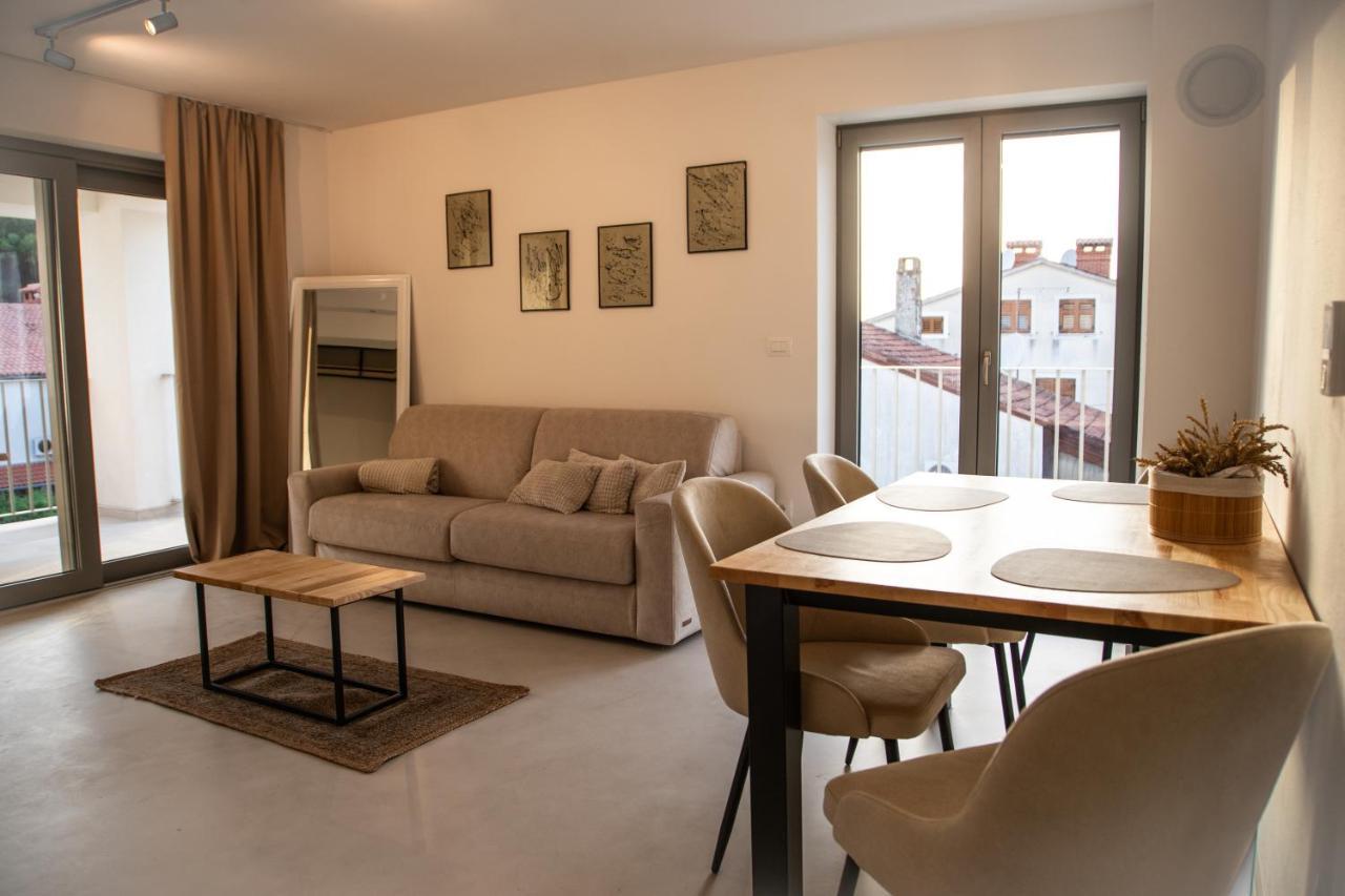 Appartamento A-Seven Rovigno Esterno foto