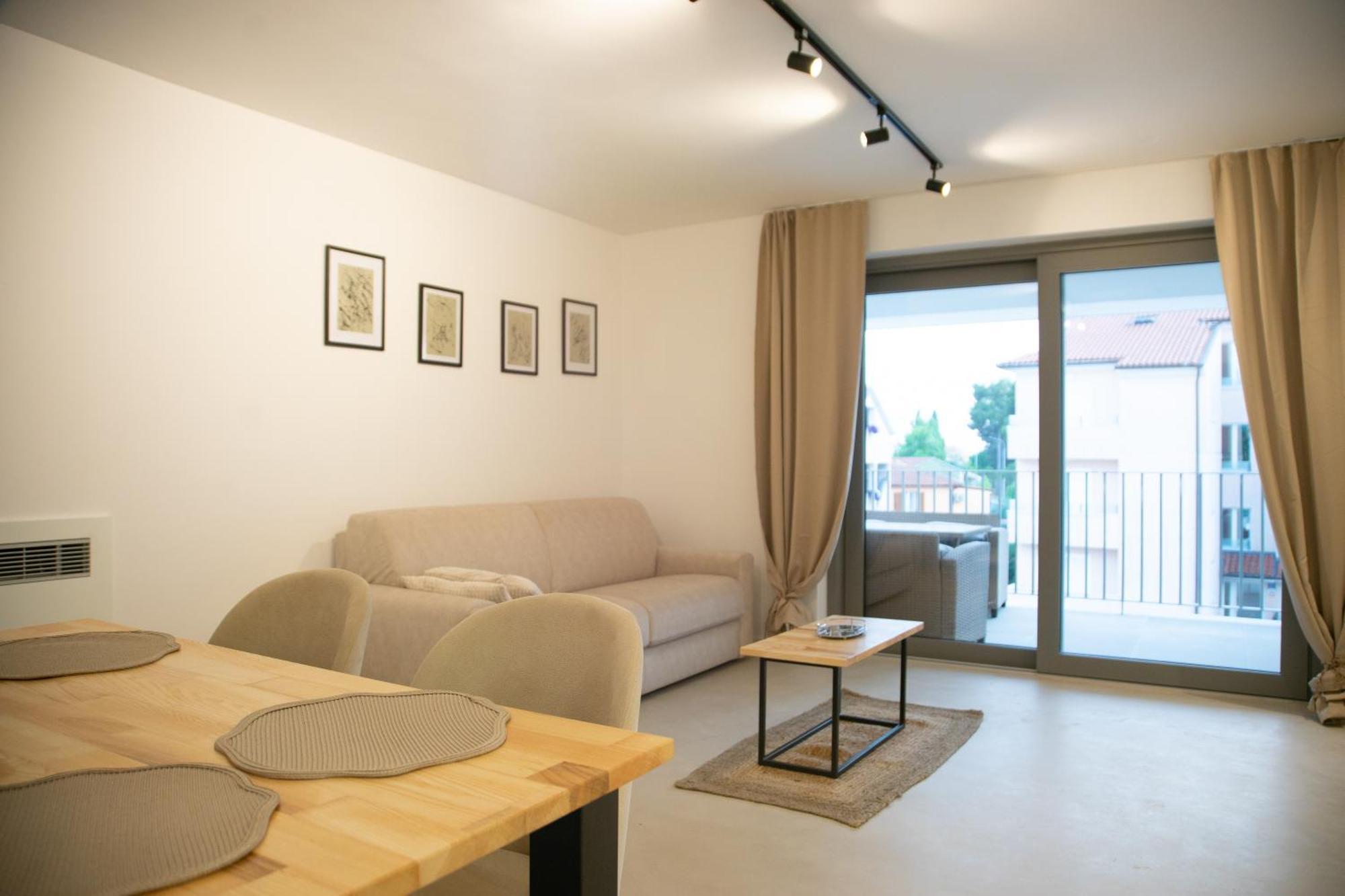 Appartamento A-Seven Rovigno Esterno foto
